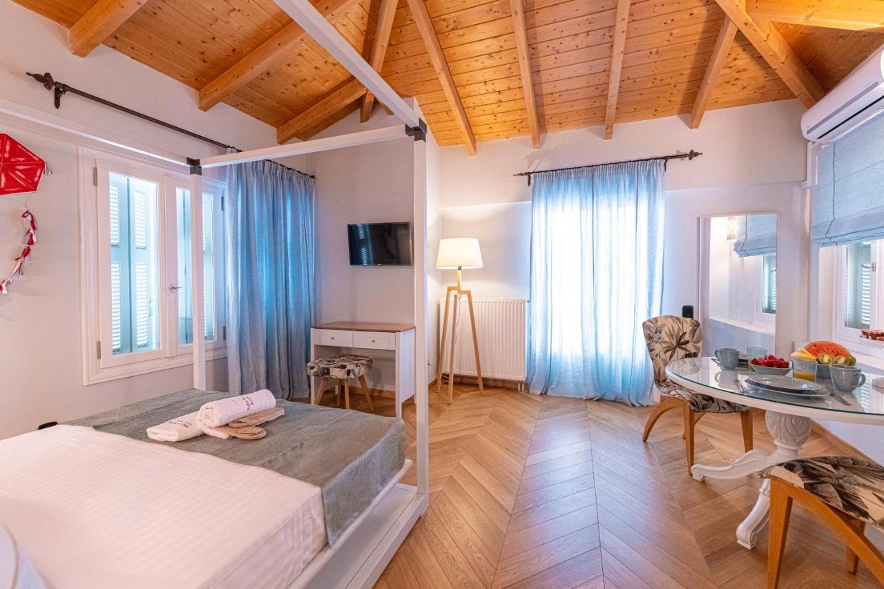 Ipelhome - Plaka Boutique Apartments Athen Exterior foto