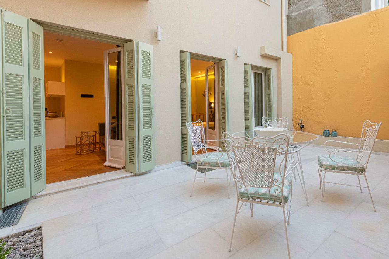 Ipelhome - Plaka Boutique Apartments Athen Exterior foto